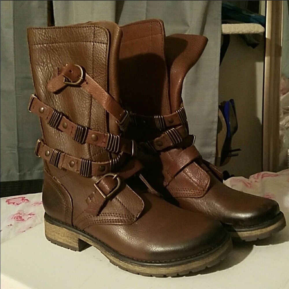 Steve Madden bekket boots 7.5